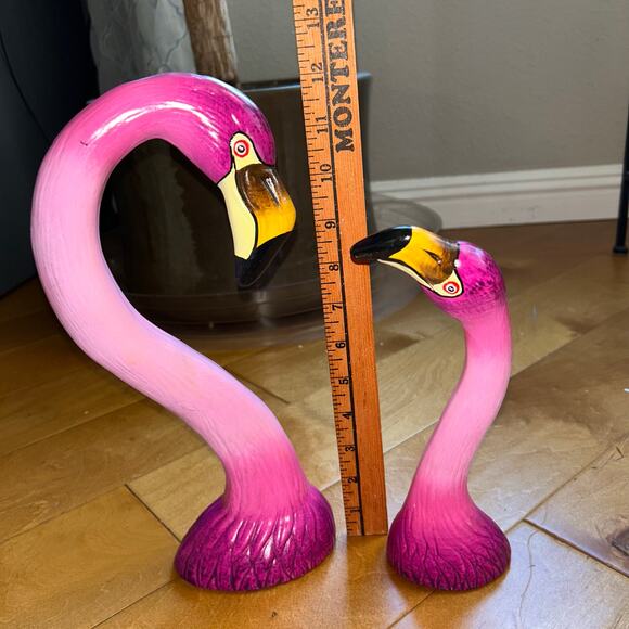 Vintage chalk wear flamingo heads hand painted figurines beach house - Picture 9 of 9